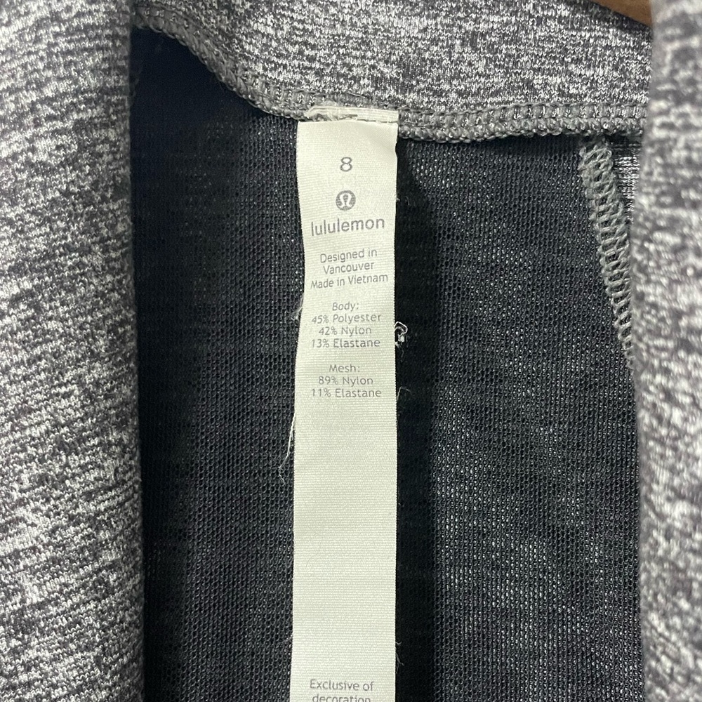 #180-LULULEMON- Define Jacket - Picture 5 of 5